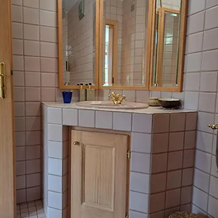 Apartament Hillside *